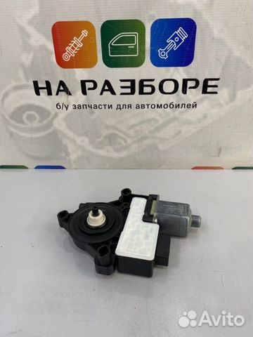 Мотор стеклоподъемника задний левый Skoda Octavia