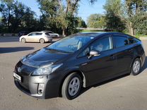 Toyota Prius, 2011, с пробегом, цена 825 000 руб.