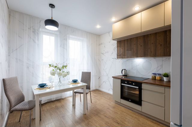 1-к. квартира, 42 м², 8/16 эт.