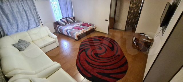 2-к. квартира, 70 м², 1/5 эт.