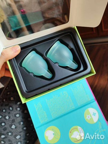 Менструальная чаша satisfyer