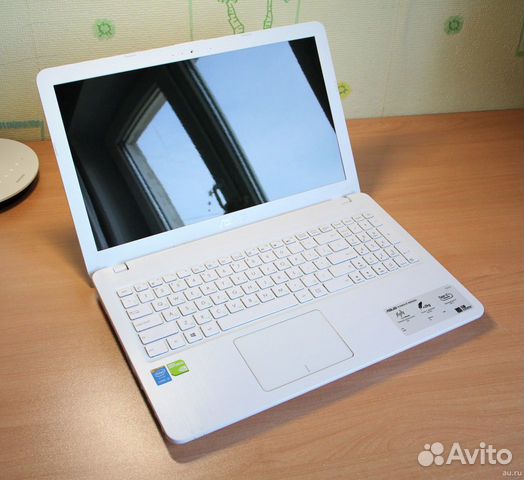 Ноутбук Asus Белый I5 5200 GT920 SSD 6GB озу