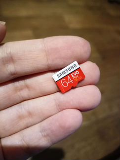 Карта памяти MicroSD