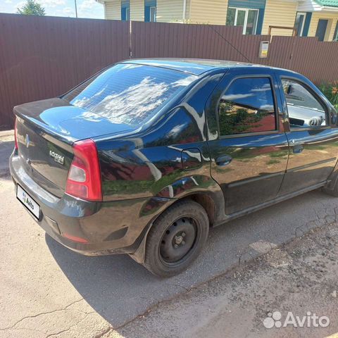 Renault Logan 1.4 МТ, 2011, битый, 346 000 км