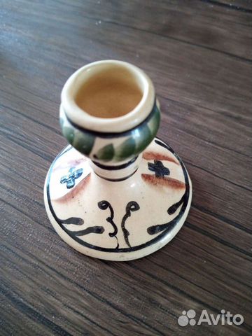 Подсвечник и значки СССР