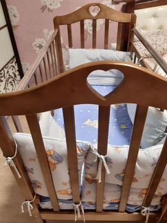 Продам детскую кроватку