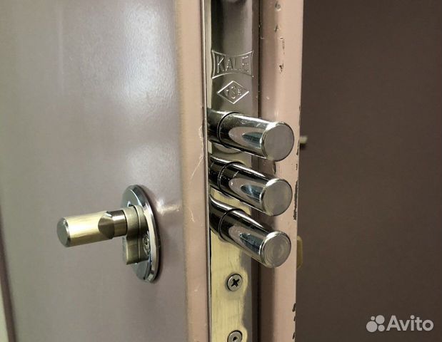 Установка Ремонт Замков/Вскрытие Авто Замков Двери