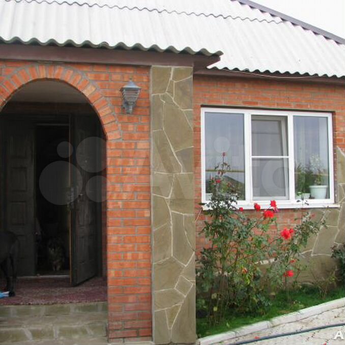 Дом в г аксай недорогой. Дом стройвариант. Дома в аксае. Дом в аксае. Дом в аксае.