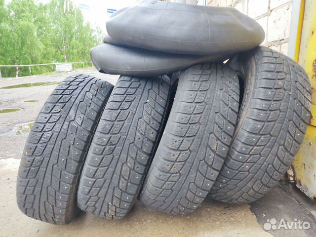 Michelin 215/70 R16