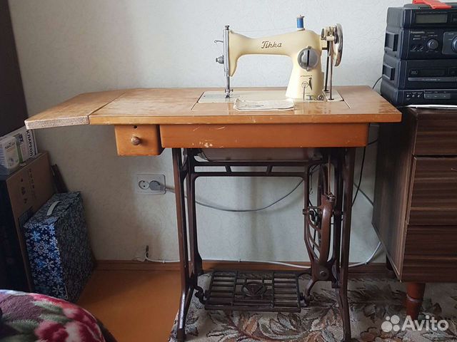 Швейная машинка 
