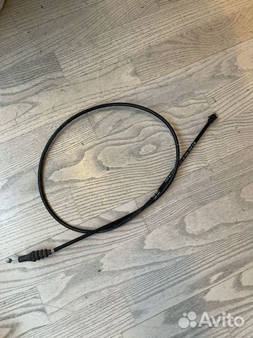 Трос замка капота Mercedes w213