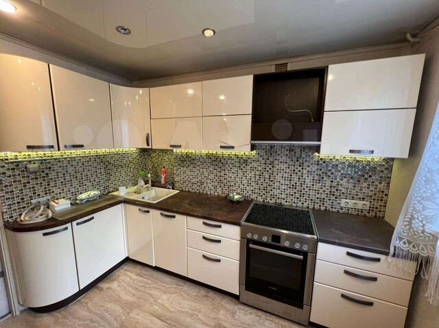 3-к. квартира, 57,5 м², 2/9 эт.