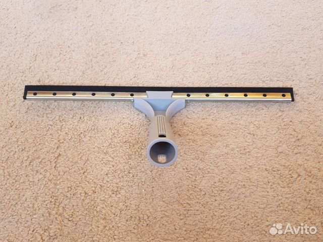 Стеклоочиститель для окон и авто