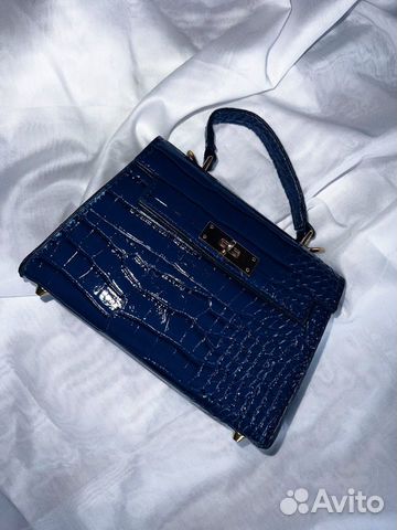 Сумка с тиснением кроко