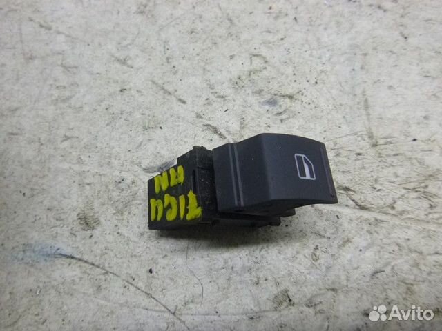 Кнопка стеклоподъемника Volkswagen tiguan 2011-201