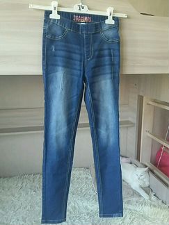 Джинсы