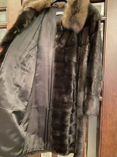 Шуба из норки с воротником из соболя Sagitta