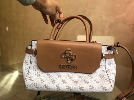 Сумка Guess