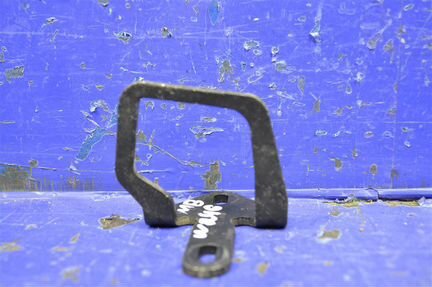 Фиксатор замка капота Mercedes A W176 2012 2018