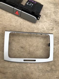 Рамка магнитолы Volkswagen Passat B6