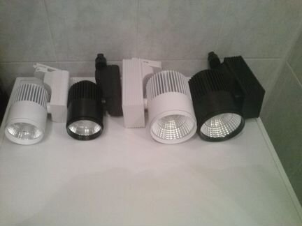 Светильники трековые