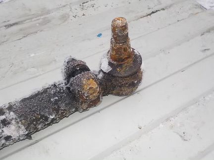 Тяга рулевая поперечная Вольво фл 3096211