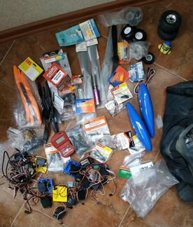 Серво Futaba и др. детали для авиамоделей