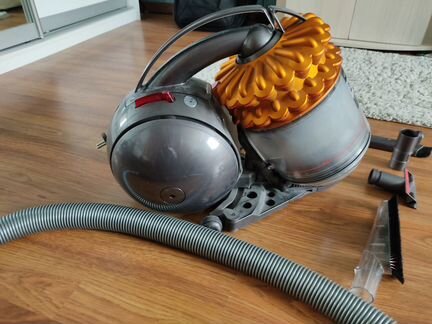 Пылесос Dyson DC52 Allergy