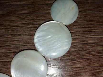 Бусы из ракушек