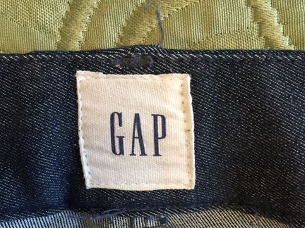 Джинсы Gap