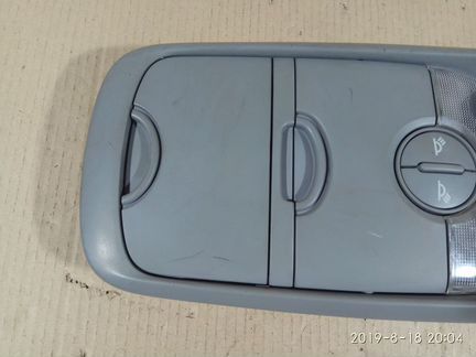 Плафон салонный передний Kia Sorento 1 2002- 2009