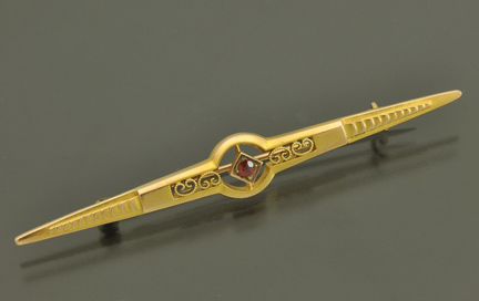 Старинная брошь золото 333 пробы