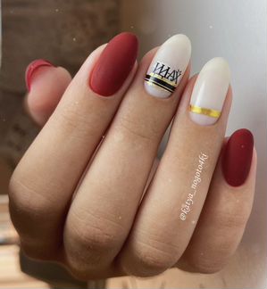 Маникюр
