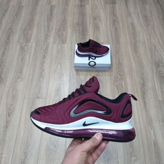 Кроссовки Nike