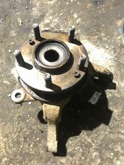 Поворотный кулак перед правый для JD Kia Ceed 2013