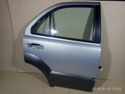 Дверь задняя правая Kia Sorento 1 2002- 2009