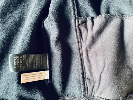 Новая курточка Tommy Hilfiger для мальчика 8-10 л