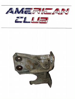 Петли двери передней Ford Mustang