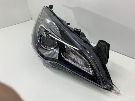 Фара правая RH Опель Астра J GTC гтс 3дв