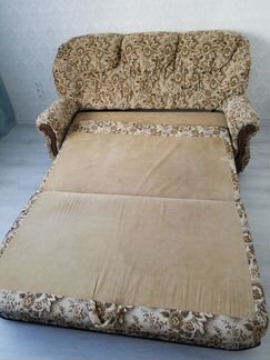 Продам диван Б/У