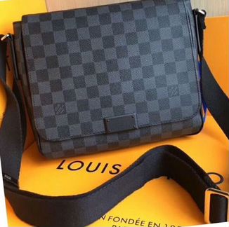 Мужская кожаная сумка Louis Vuitton А4