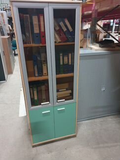 Офисная мебель бу. Шкаф со стеклом