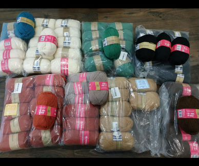 Пряжа Деревенская. Новая 100шерсть