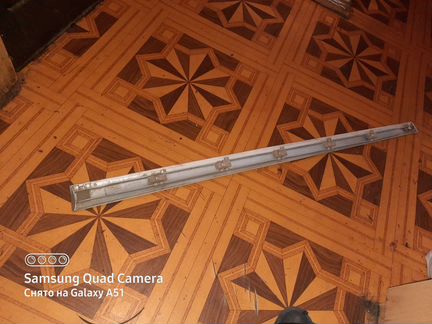 Накладка на дверь Mercedes-Benz S500 (A2206900562)