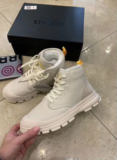 Кроссовки зимние