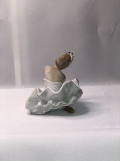 Фарфоровые статуэтка балерина