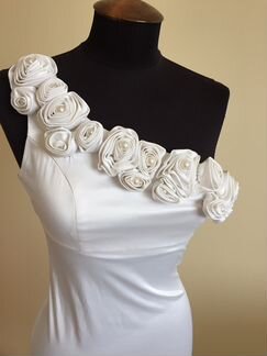 Платье новое