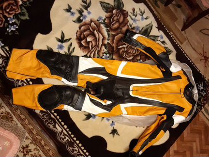 Мотокомбинезон, мотокостюм кожа