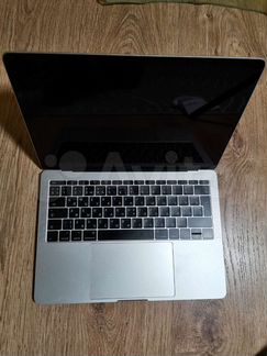 Macbook Pro 13 2017 Core i5, 8 gb, 256 gb