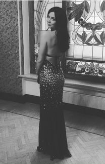 Платье вечернее с шлейфом 40 размер